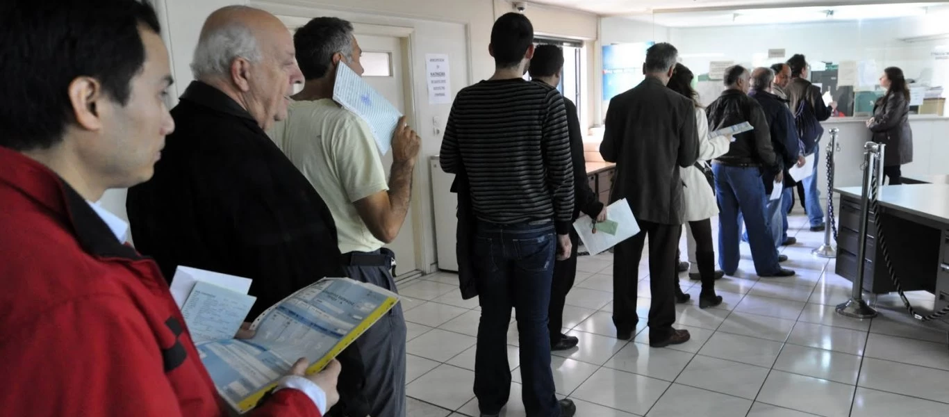Εφορία: Θα δέχεται τραπεζικές επιταγές το διήμερο 30-31 Δεκεμβρίου για την εξόφληση του φόρου μεταβίβασης ακινήτων